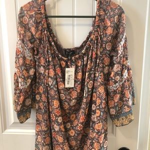 New Jessica Simpson Floral dressy shirt.